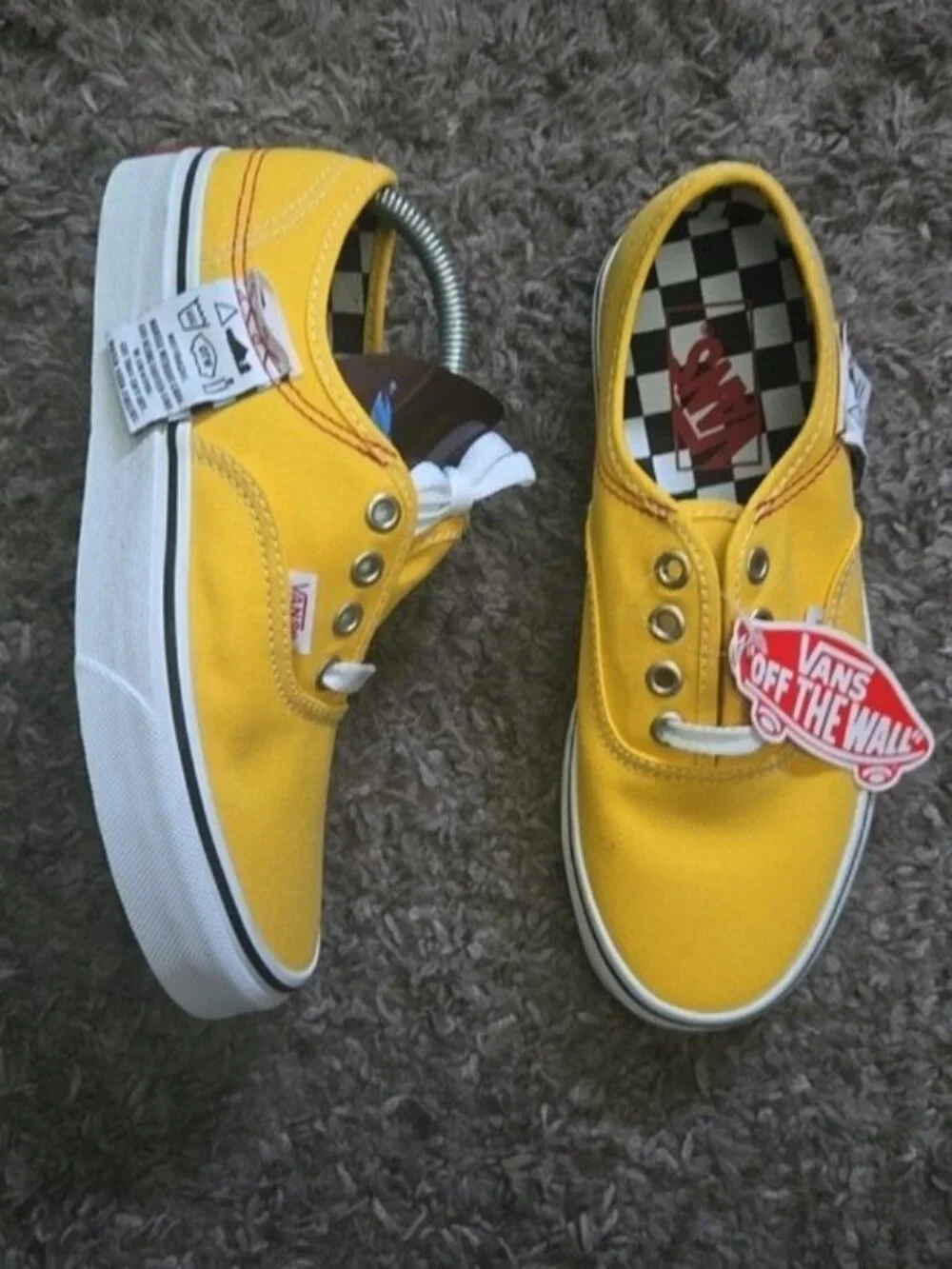 Vans Authentic HC DIY Women Size 5.5 Lemon Chrome Tag on Outside 0826